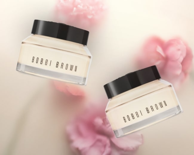 1+1 על קרם לחות Vitamin Enriched Face Base בגודל 50 מ"ל